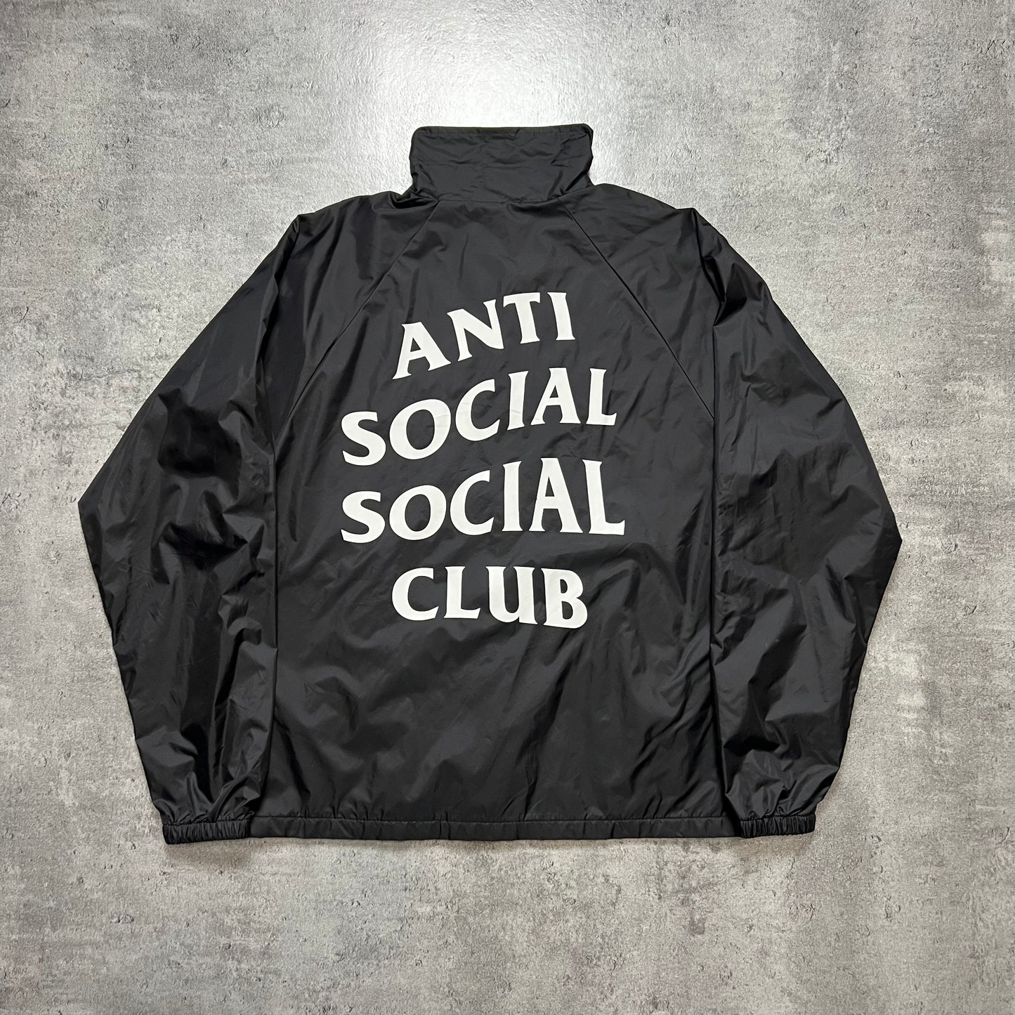 ANTI SOCIAL SOCIAL CLUB WIATRÓWKA