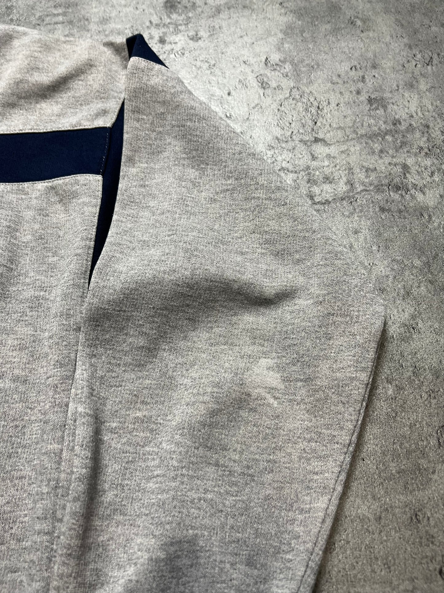 ADIDAS SZARO-GRANATOWY CREWNECK