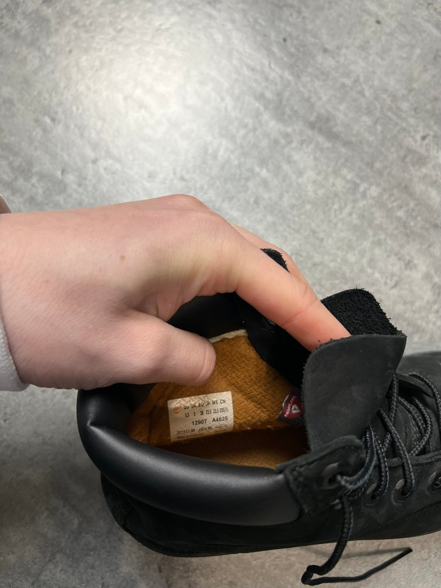 TIMBERLAND 6 BUTY CZARNE