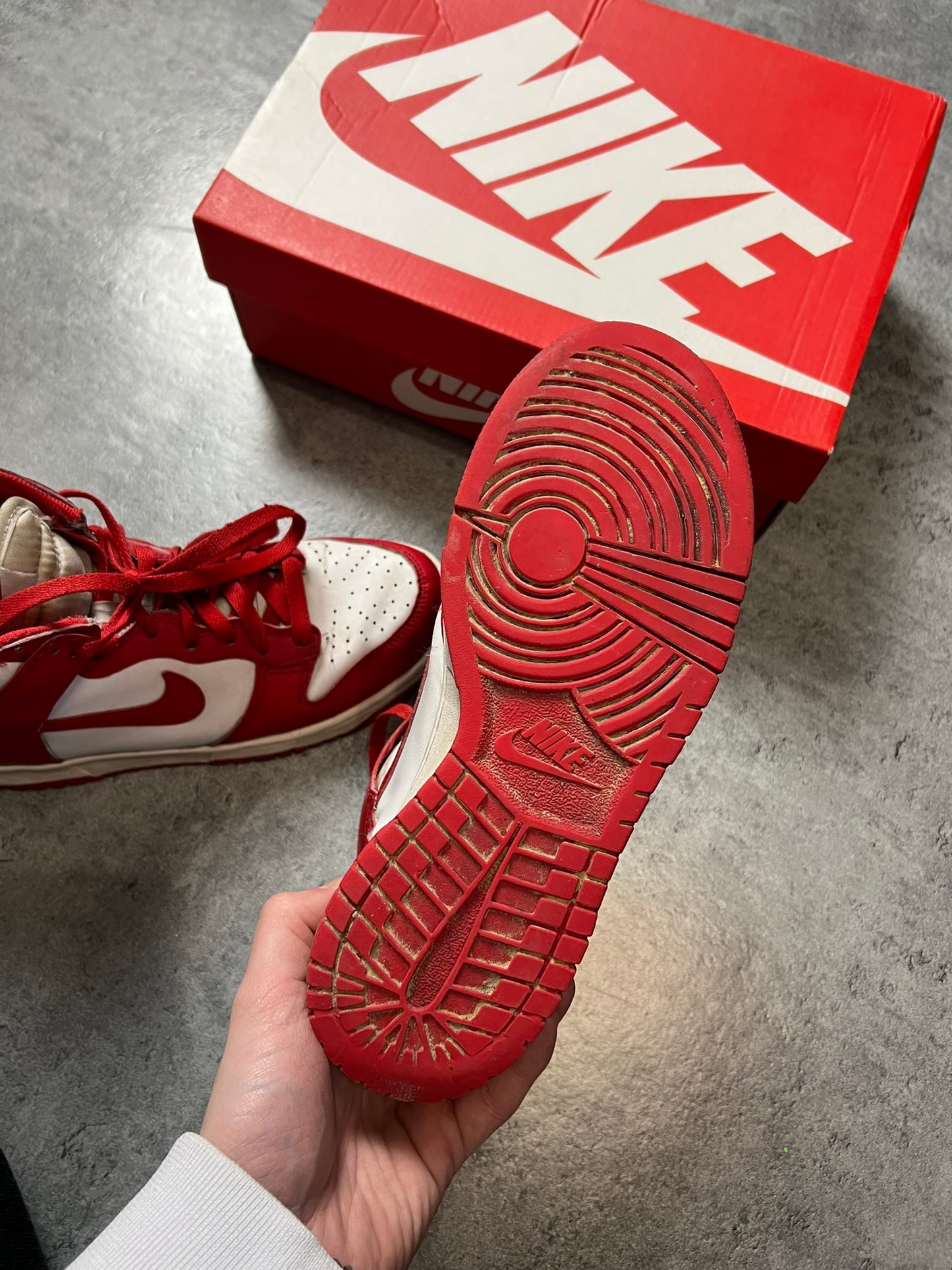 NIKE DUNK HIGH CZERWONO-BIAŁE