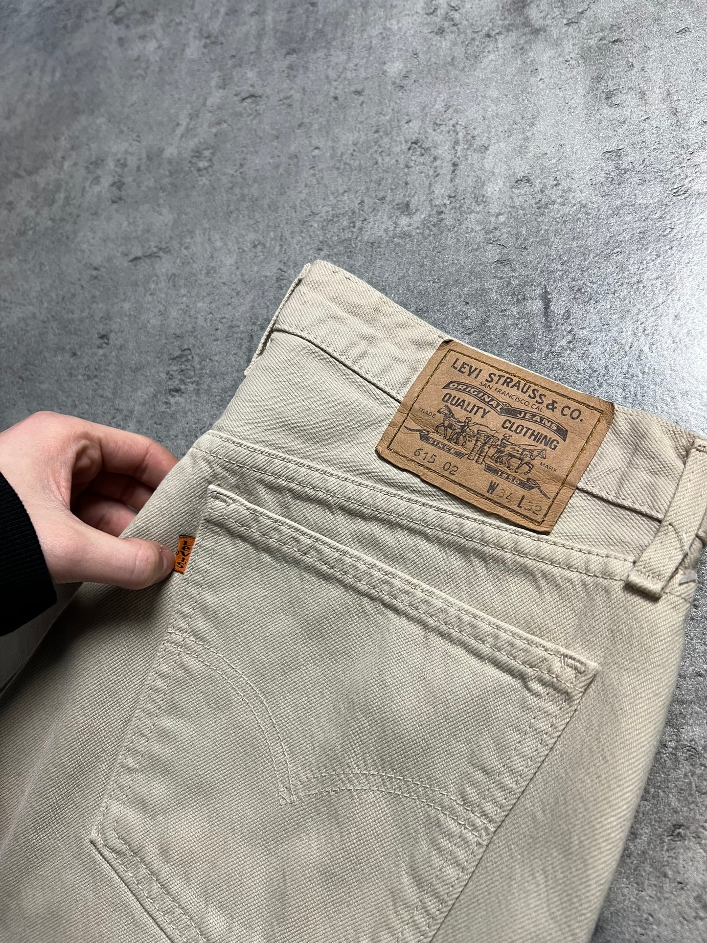 LEVIS 615 ORANGE TAB BEŻOWE SPODNIE