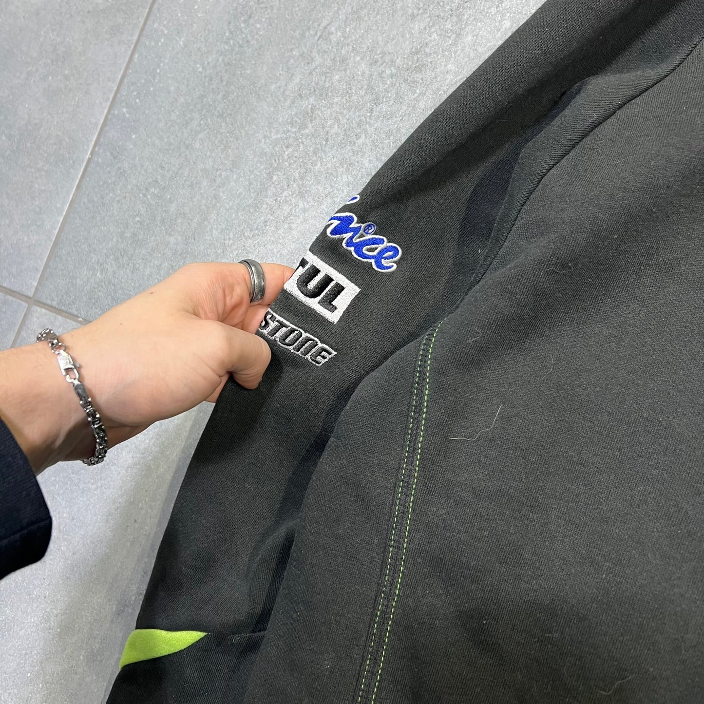 MONSTER BLUZA ZIP Z HAFTAMI