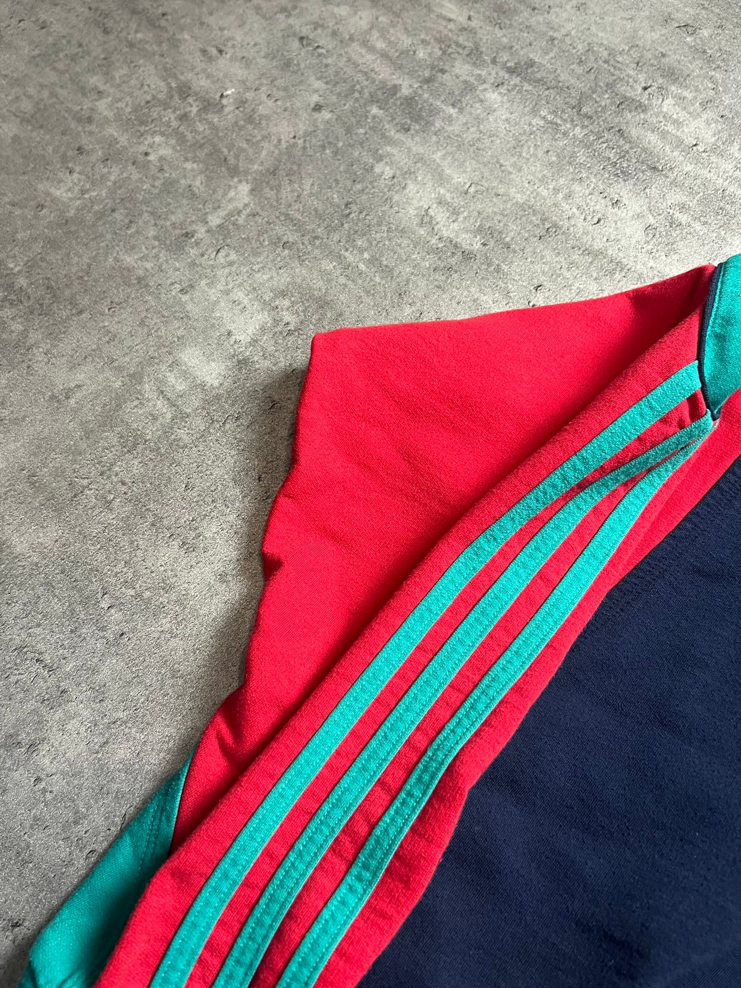 ADIDAS KOLOROWY CREWNECK