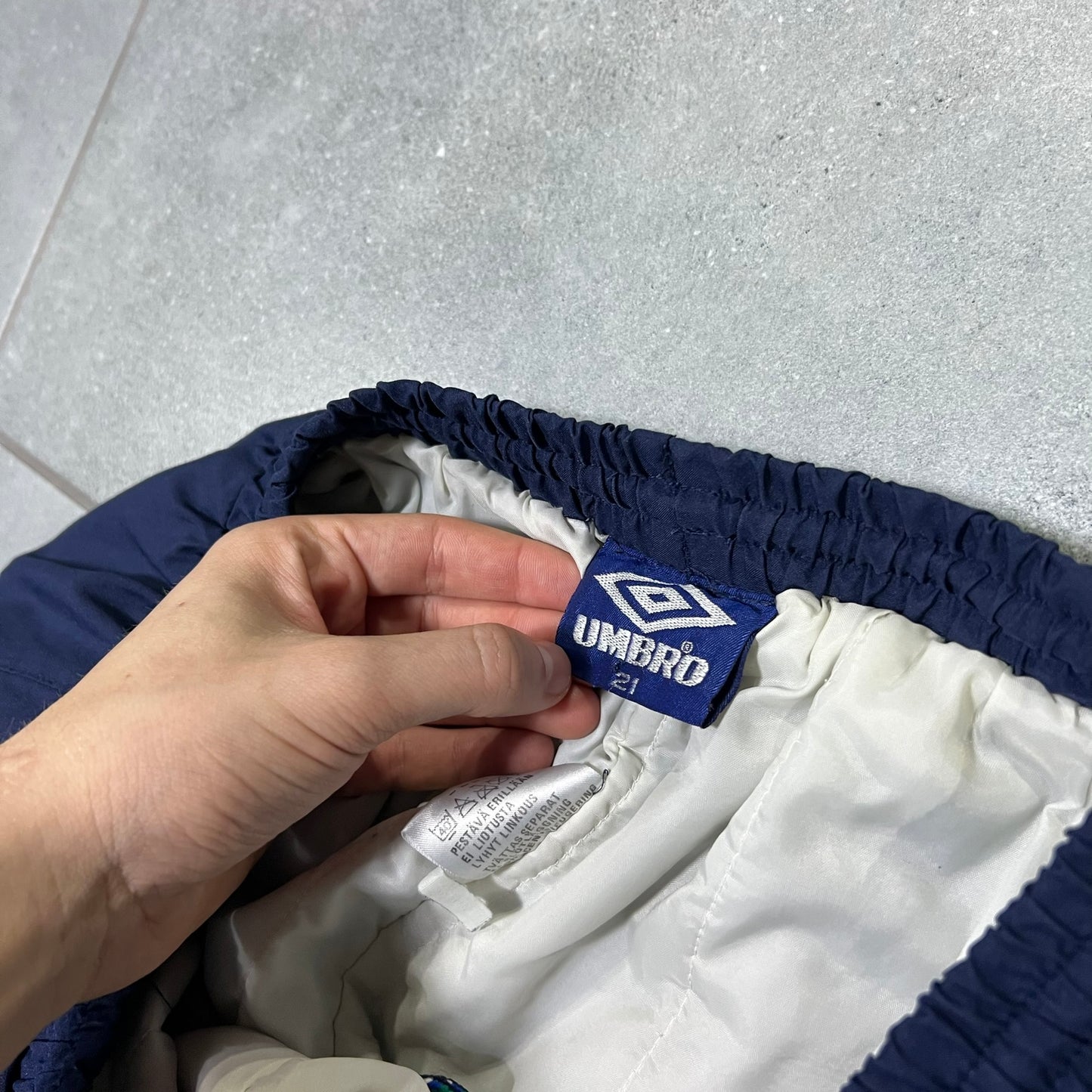 UMBRO PARACHUTE SPODNIE